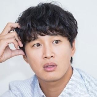 全智贤最新动态,荧屏新征程闪耀亮相