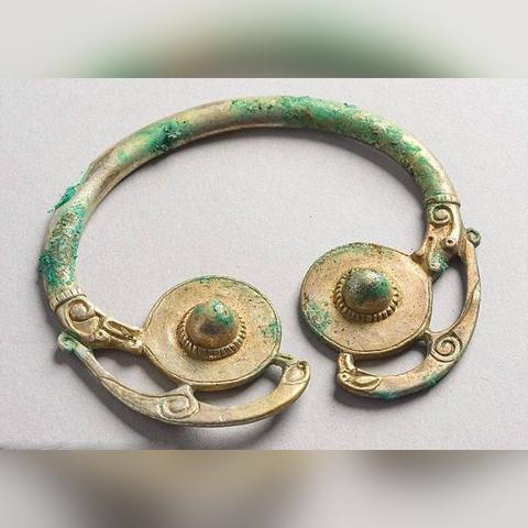 最新探金器助力黄金寻宝之旅