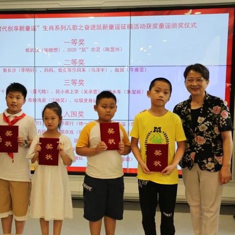 最新英文儿歌，孩子们的欢乐旋律