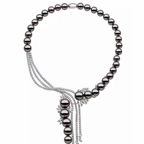 时尚新宠，最新流行饰品大揭秘