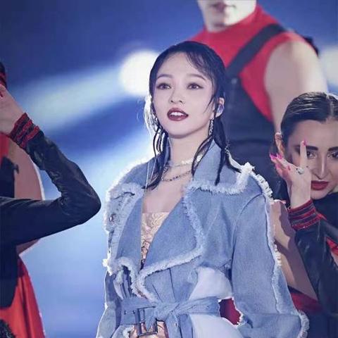 张韶涵时尚音乐双栖发展，最新图片报道