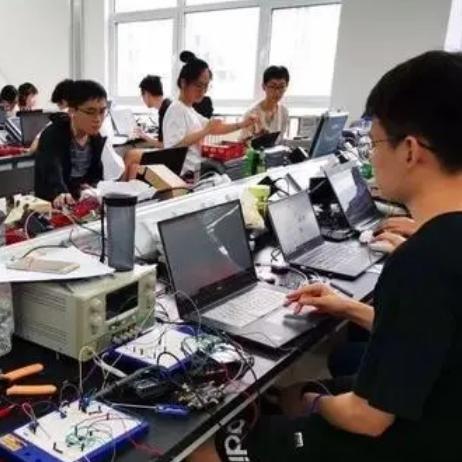 数据驱动多元化盈利新模式,最新挣钱策略探索