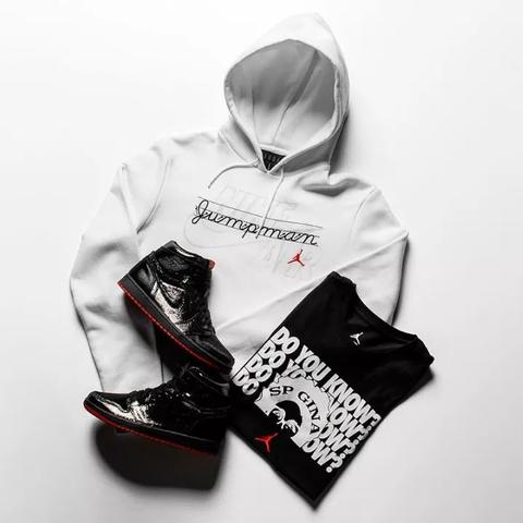 Yeezy新款引领潮流,注入时尚新元素