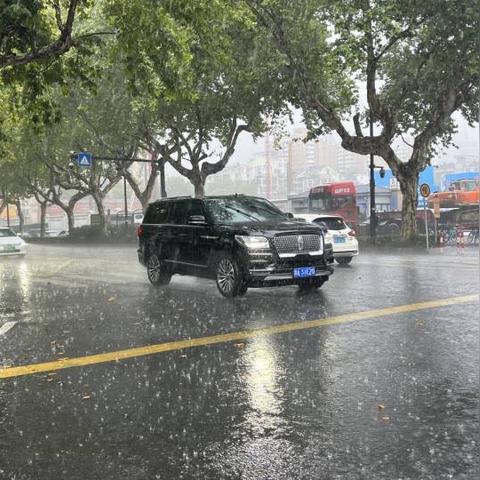 南方暴雨猛烈来袭,最新视频报道与深远影响分析
