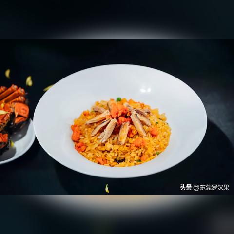 五彩锦绣炒饭,融合创新与传统的美味佳肴