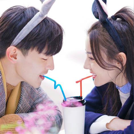 邓伦最新图片展现影视巨星风采与影响力解析