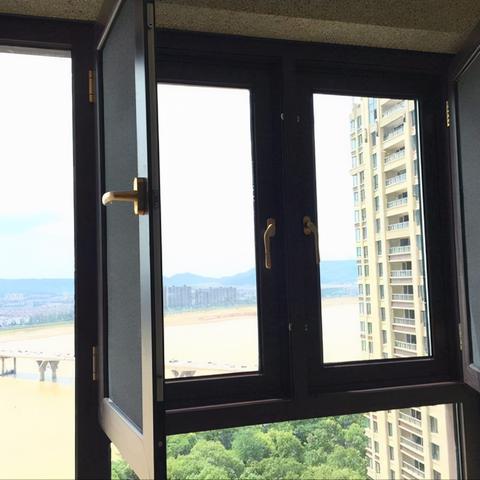 最新平开窗技术,建筑通风与节能的革新结合